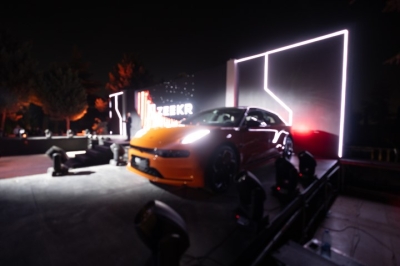 البستنجي موتورز وكيلا حصريا لسيارات زيكر في الأردن - صور وفيديو