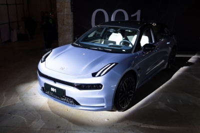 البستنجي موتورز وكيلا حصريا لسيارات زيكر في الأردن - صور وفيديو