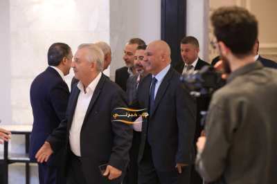 مندوبا عن الملك.. رئيس الوزراء يرعى الاحتفال بيوم الصناعة الأردنية