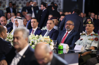 مندوبا عن الملك.. رئيس الوزراء يرعى الاحتفال بيوم الصناعة الأردنية