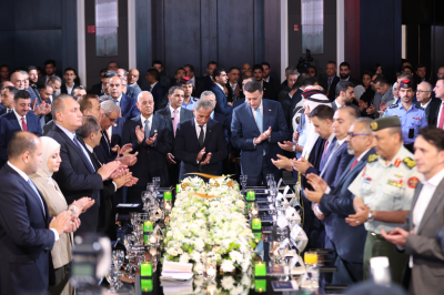 مندوبا عن الملك.. رئيس الوزراء يرعى الاحتفال بيوم الصناعة الأردنية