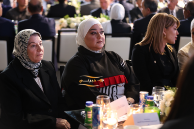 مندوبا عن الملك.. رئيس الوزراء يرعى الاحتفال بيوم الصناعة الأردنية