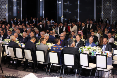 مندوبا عن الملك.. رئيس الوزراء يرعى الاحتفال بيوم الصناعة الأردنية