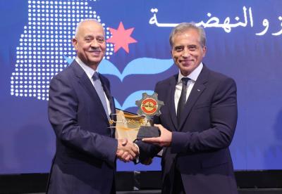 مندوبا عن الملك.. رئيس الوزراء يرعى الاحتفال بيوم الصناعة الأردنية