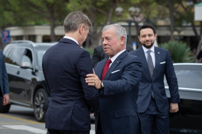 الملك يدعو لضمان التزام جميع الأطراف باتفاق إنهاء الحرب في غزة