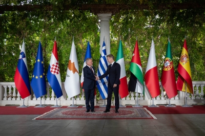 الملك يدعو لضمان التزام جميع الأطراف باتفاق إنهاء الحرب في غزة