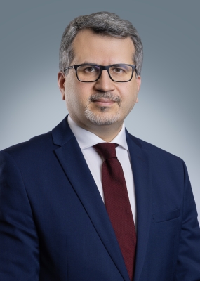 الدكتور/ يوسف الماص، رئيس التحول الرقمي لمجموعة بنك ABC  