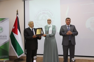 برعاية الدكتور عبدالله النسور إعلان نتائج مسابقة الحاج علي القرم للتميز والابتكار في جامعة الزيتونة - صور