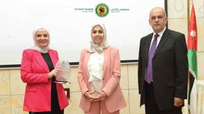 مستشفى الكندي يقيم يوم طبي علمي توعوي في جامعة البتراء