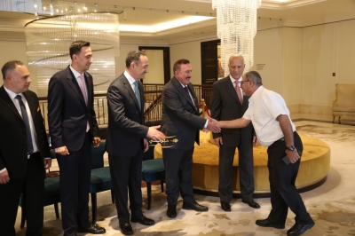 العيسوي طلب و العموش اعطى.. آل ابو دهيم و آل الحسيني نسايب - صور