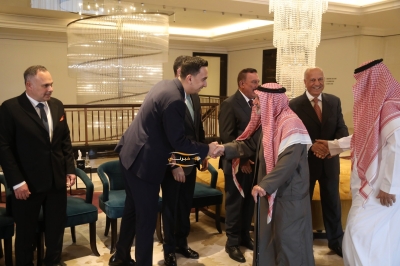 العيسوي طلب و العموش اعطى.. آل ابو دهيم و آل الحسيني نسايب - صور