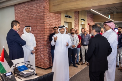 الشيخ عبد الله بن خليفة آل خليفة يزور مقر 