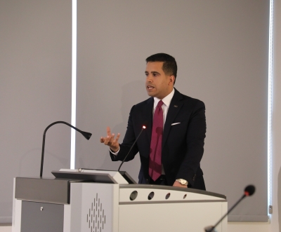 جامعة الشرق الأوسط تبث خطاب العرش السامي وتناقش دلالاته الوطنية والسياسية بين طلبتها