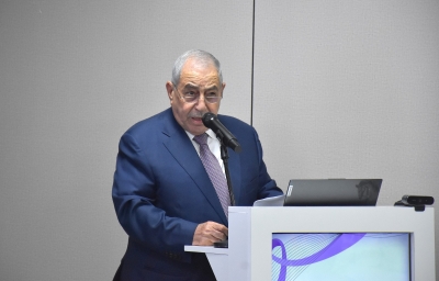 مستشفى الاستقلال ينظّم يوماً طبياً مجانياً لموظفي الأشغال برعاية الوزير أبو السمن