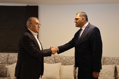 مستشفى الاستقلال ينظّم يوماً طبياً مجانياً لموظفي الأشغال برعاية الوزير أبو السمن