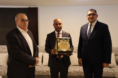 مستشفى الاستقلال ينظّم يوماً طبياً مجانياً لموظفي الأشغال برعاية الوزير أبو السمن