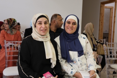 مستشفى الاستقلال ينظّم يوماً طبياً مجانياً لموظفي الأشغال برعاية الوزير أبو السمن