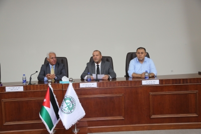 كلية الآداب في جامعة الزيتونة الأردنية تنظّم لقاءً ترحيبيًا بالطلبة الجدد