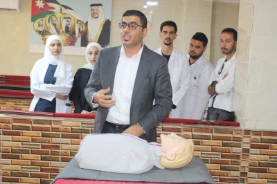 كلية التمريض في جامعة الزيتونة الأردنية تنفّذ فعاليتين توعويتين لتعزيز الوعي الصحي في المجتمع المحلي.