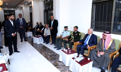 مندوبا عن الملك وولي العهد .. العيسوي يقدم واجب العزاء لـ 6 عشائر أردنية