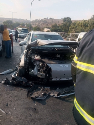 حادث سير قرب سيل جرش وشلل يصيب طريق عمان - اربد - صور