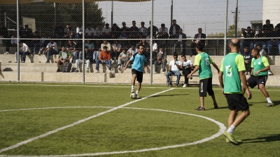 جامعة الشرق الأوسط تنظم يومًا رياضيًا بمشاركة نجوم الكرة الأردنية