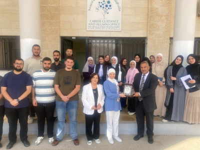 ورشة تعريفية في جامعة الزيتونة الأردنية حول برنامج المسرّع المهني لتمكين الشباب رقمياً