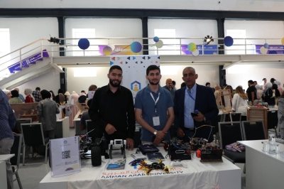 مركز الإبداع والابتكار وريادة الأعمال في عمان العربية يشارك في ملتقى الصناّع 2025 لتعزيز الابتكار وريادة الأعمال