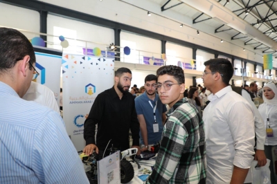 مركز الإبداع والابتكار وريادة الأعمال في عمان العربية يشارك في ملتقى الصناّع 2025 لتعزيز الابتكار وريادة الأعمال