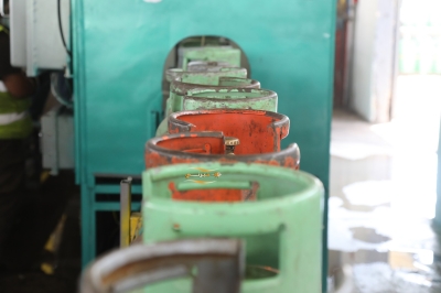 بالصور .. البشايرة: إعادة تعبئة 27.3 مليون أسطوانة غاز منزلي حتى نهاية تشرين الأول 2025 في المحطات الثلاث بعمان والزرقاء وإربد