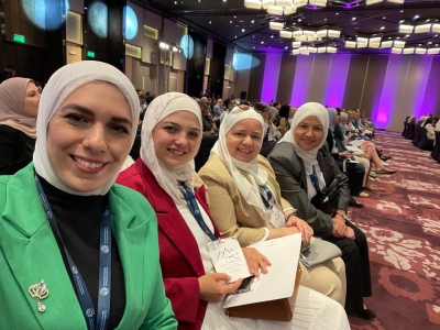 صيدلة عمان العربية تشارك في المؤتمر الدولي النوعي الرابع والعشرين لليقظة الدوائية (ISoP 2025) في القاهرة