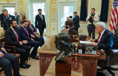 تظهر احتفاء بالرئيس السوري.. ترمب ينشر صورا للشرع خلال في المكتب البيضاوي