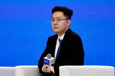 مبتكر (ديب سيك) يخشى من الذكاء الاصطناعي