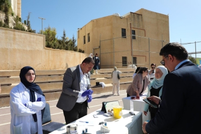 صيدلة عمان العربية تنظم اليوم الصحي لمنتسبيها تحت شعار (صحتك بتهمنا)