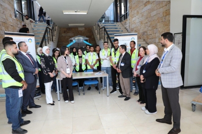 جامعة عمان العربية تكرس قيم التعاون بين الطلبة من خلال مبادرات نوعية