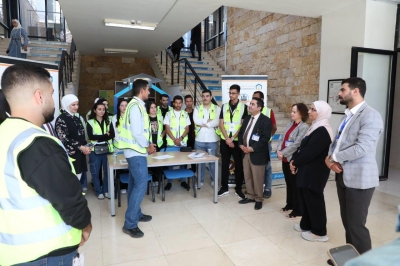 جامعة عمان العربية تكرس قيم التعاون بين الطلبة من خلال مبادرات نوعية