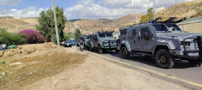 بالصور .. حملة لإزالة الأكشاك والبسطات المخالفة في جرش