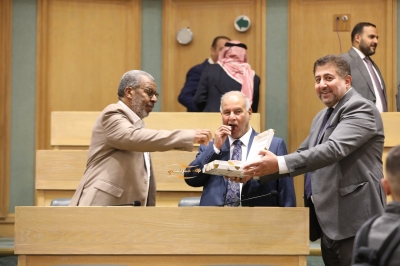 الأردن.. بدء جلسة مجلس النواب لمناقشة (خدمة العلم) - صور