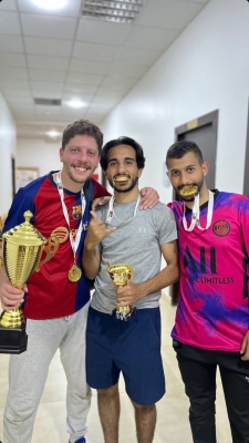 فريق طلبة كلية صيدلة عمان العربية يُتوج ببطولة كرة القدم على مستوى كليات الجامعة