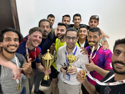 فريق طلبة كلية صيدلة عمان العربية يُتوج ببطولة كرة القدم على مستوى كليات الجامعة