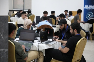 جامعة عمان العربية تختتم التحدي الأردني الأول للأمن السيبراني بمشاركة (25) جامعة و(112) فريقًا