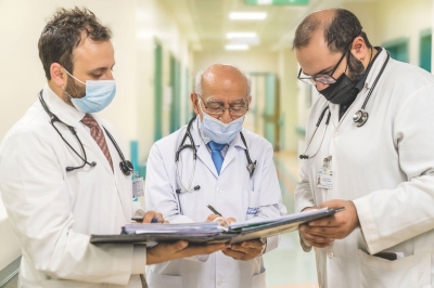 مستشفى الاردن يحتفل في ثلاثين عاما من الانجاز