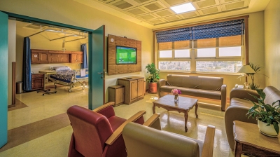 مستشفى الاردن يحتفل في ثلاثين عاما من الانجاز