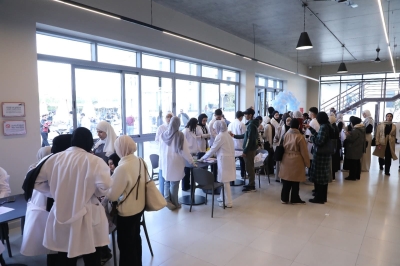 جامعة الشرق الأوسط تطلق فعالية (عشر خطوات ضد السكري) احتفاءً باليوم العالمي للمرض