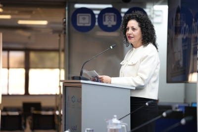 ندوة في شومان بعنوان (العرب ومشكلة العقل)