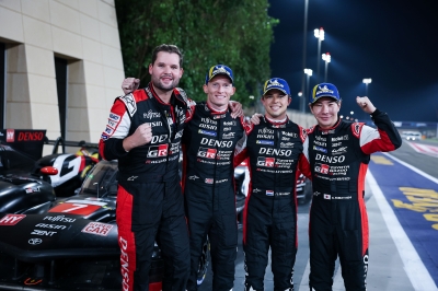 فريق تويوتا جازو للسباقات يفوز بالمركزين الأول والثاني في سباق البحرين 8 ساعات