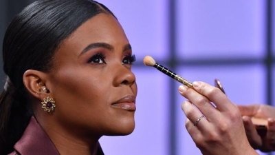 صحفية تزعم تعرضها لتهديد بالاغتيال بسبب قضية جنس زوجة ماكرون