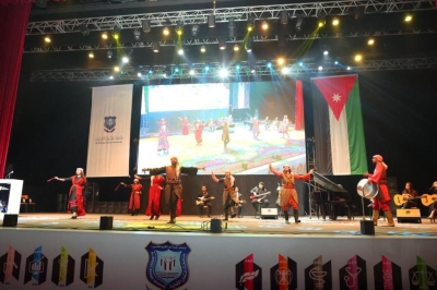 إعلان فوز عمان الاهلية بالمركز 23 عربياً والأولى على الجامعات الأردنية  بحفل اختتام فعاليات قمة التايمز