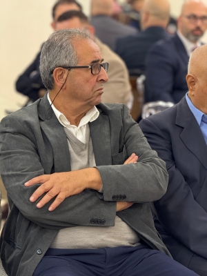 الحموري وعثمان نسايب 