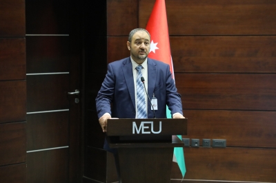 كفاءات رقمية قادرة على المنافسة... محور لقاء الطلبة الجدد في 